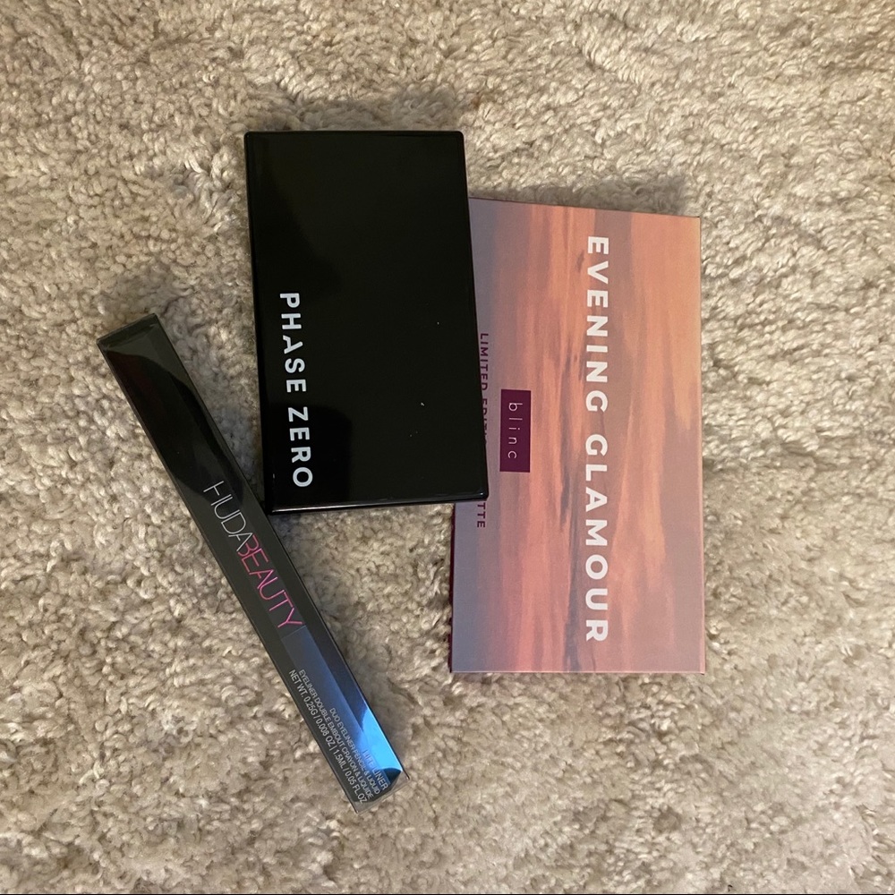 Makeup bundle - Picture 4 of 4